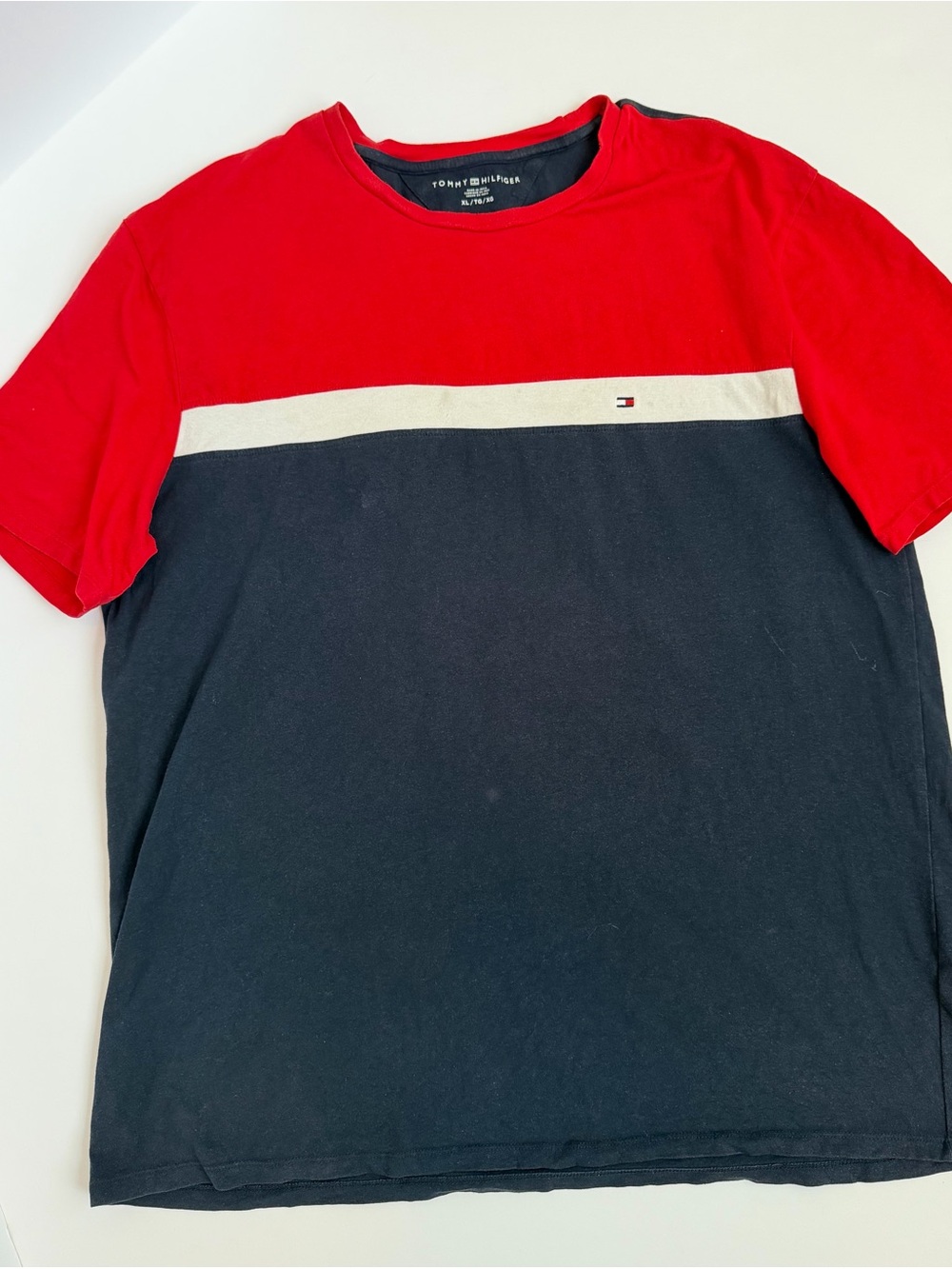 Tommy Hilfiger Colorblock Red Navy White Tee Shirt Size XL